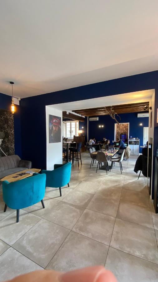 Hotel Restaurant La Place Saint-Amand-Mont-Rond Ngoại thất bức ảnh